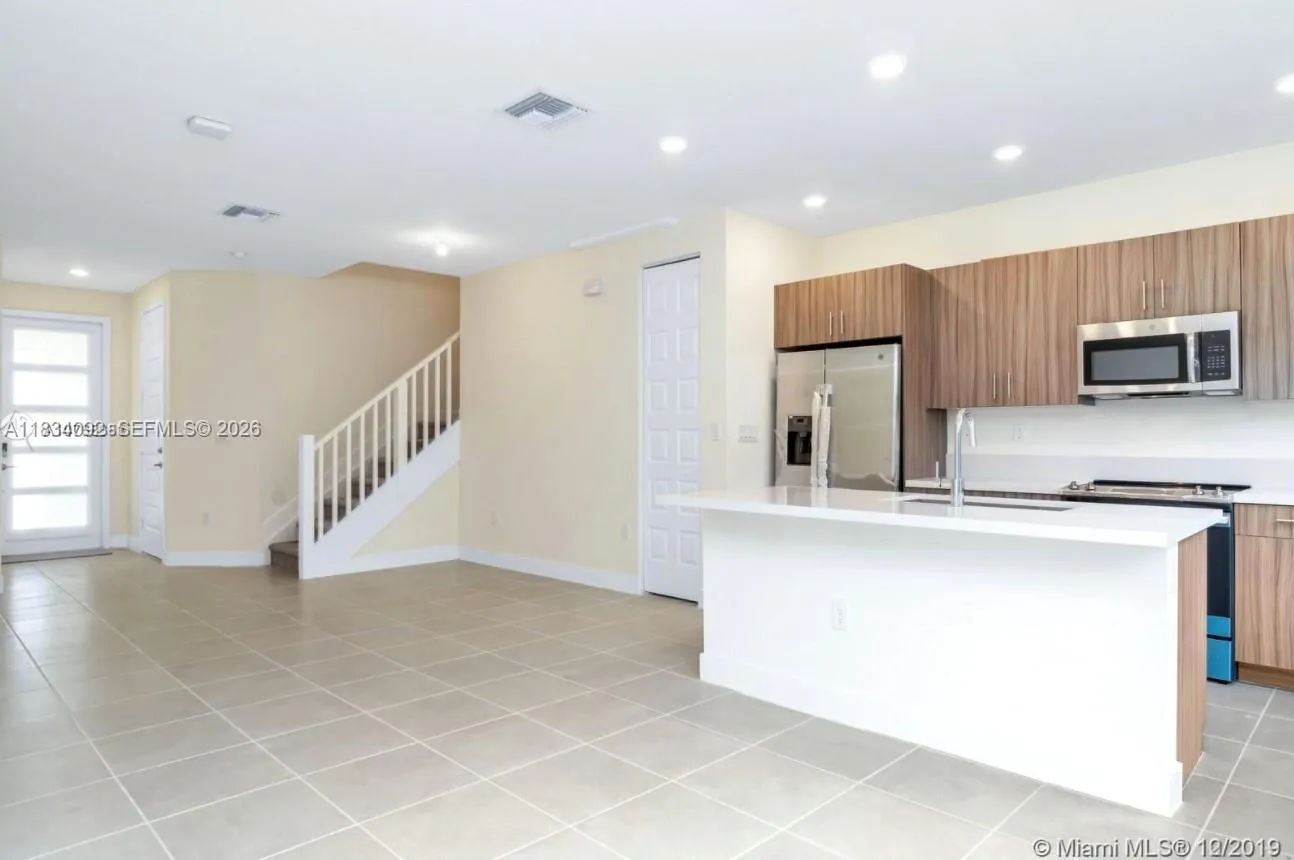 15842 Nw 91 Ct 15842, Miami Lakes, Florida 33018, Miami Lakes, Florida 33018, 3 Bedrooms Bedrooms, ,2 BathroomsBathrooms,Residential,For Sale,15842 Nw 91 Ct 15842, Miami Lakes, Florida 33018,A11834092