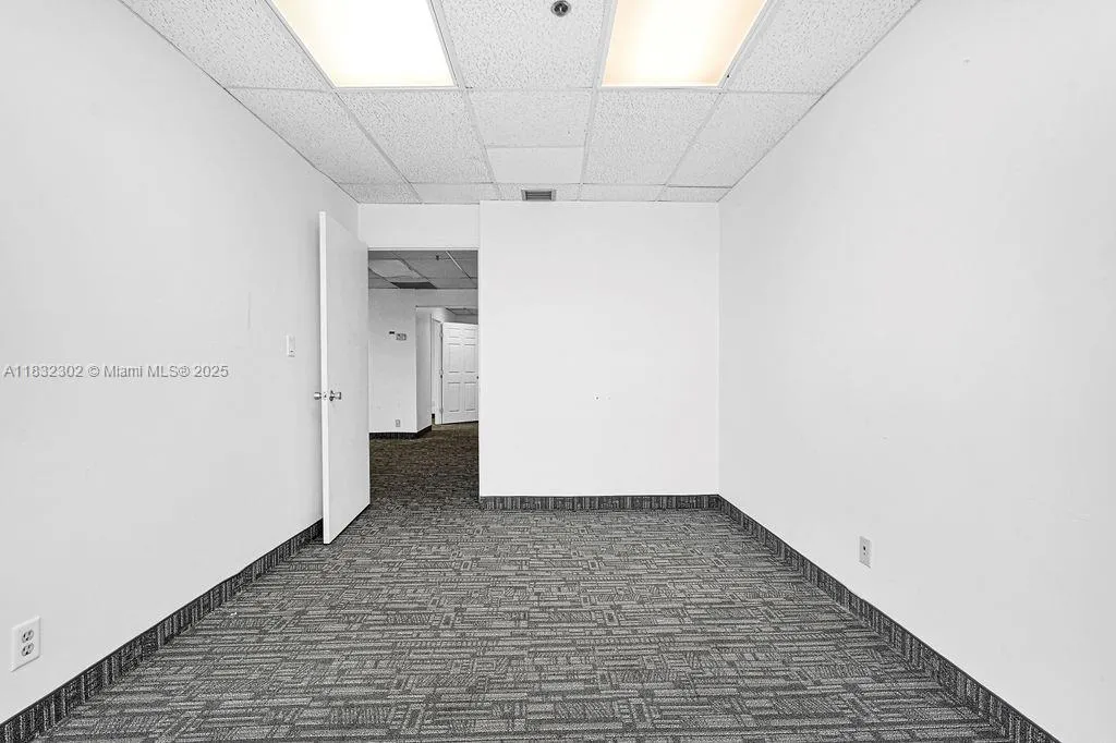 2691 E Oakland Park Blvd 300, Fort Lauderdale, Flo, Fort Lauderdale, Florida 33306, ,Commercial Lease,For Rent,2691 E Oakland Park Blvd 300, Fort Lauderdale, Flo,A11832302