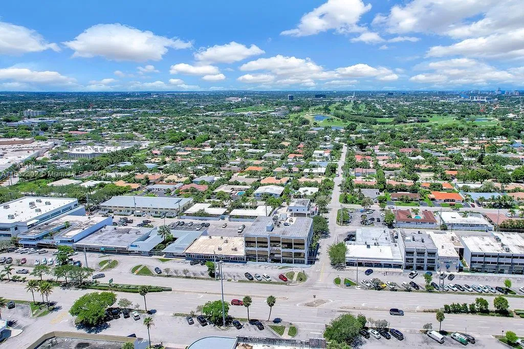2691 E Oakland Park Blvd 300, Fort Lauderdale, Flo, Fort Lauderdale, Florida 33306, ,Commercial Lease,For Rent,2691 E Oakland Park Blvd 300, Fort Lauderdale, Flo,A11832302