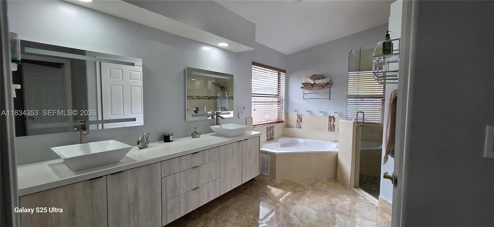 19185 Sw 25th Ct, Miramar, Florida 33029, Miramar, Florida 33029, 3 Bedrooms Bedrooms, ,2 BathroomsBathrooms,Residential,For Sale,19185 Sw 25th Ct, Miramar, Florida 33029,A11834353