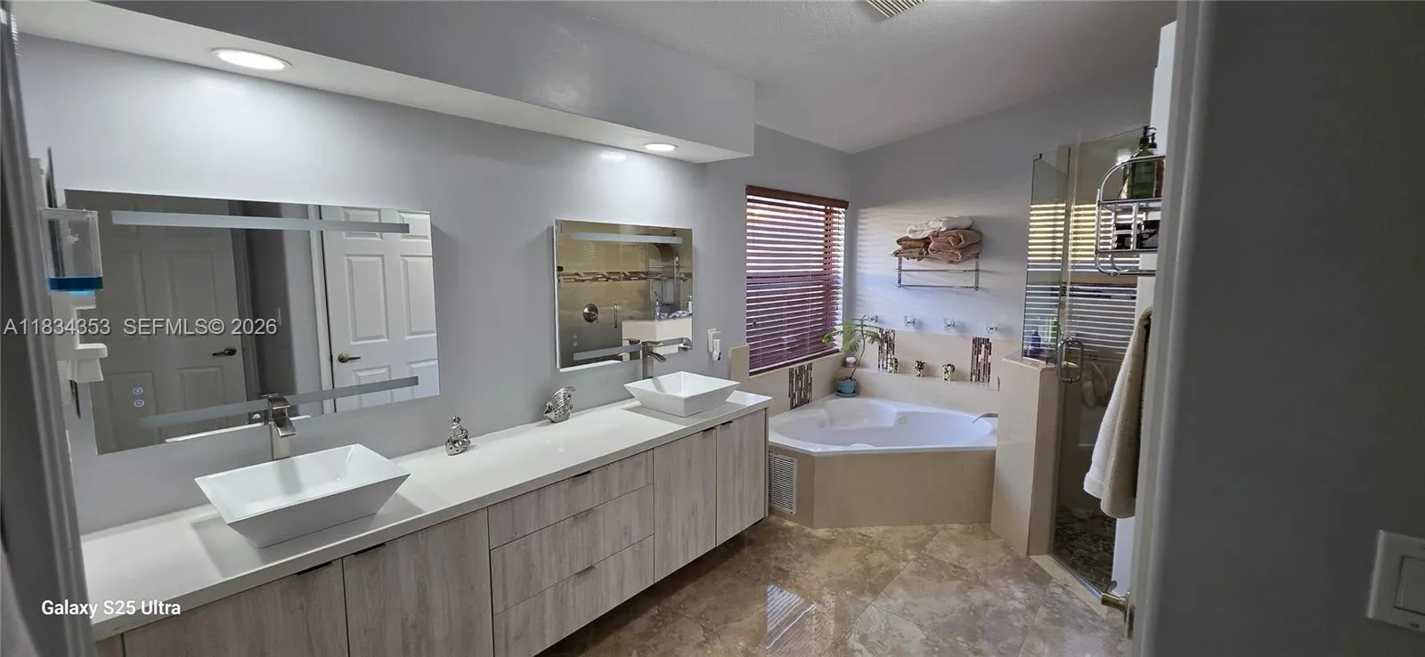 19185 Sw 25th Ct, Miramar, Florida 33029, Miramar, Florida 33029, 3 Bedrooms Bedrooms, ,2 BathroomsBathrooms,Residential,For Sale,19185 Sw 25th Ct, Miramar, Florida 33029,A11834353