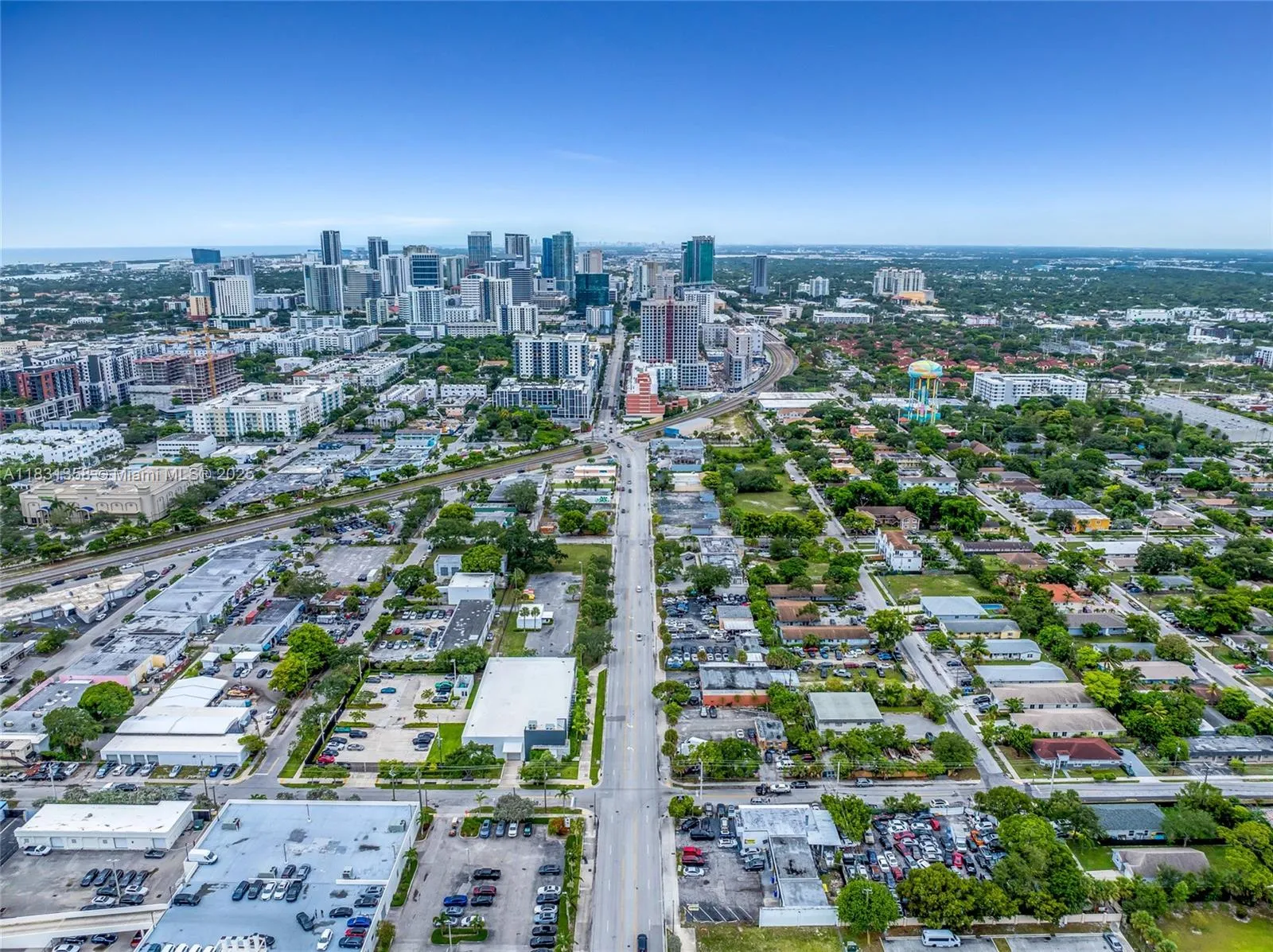 842 Nw 1st Ave, Fort Lauderdale, Florida 33311, Fort Lauderdale, Florida 33311, ,Residential Income,For Sale,842 Nw 1st Ave, Fort Lauderdale, Florida 33311,A11831358