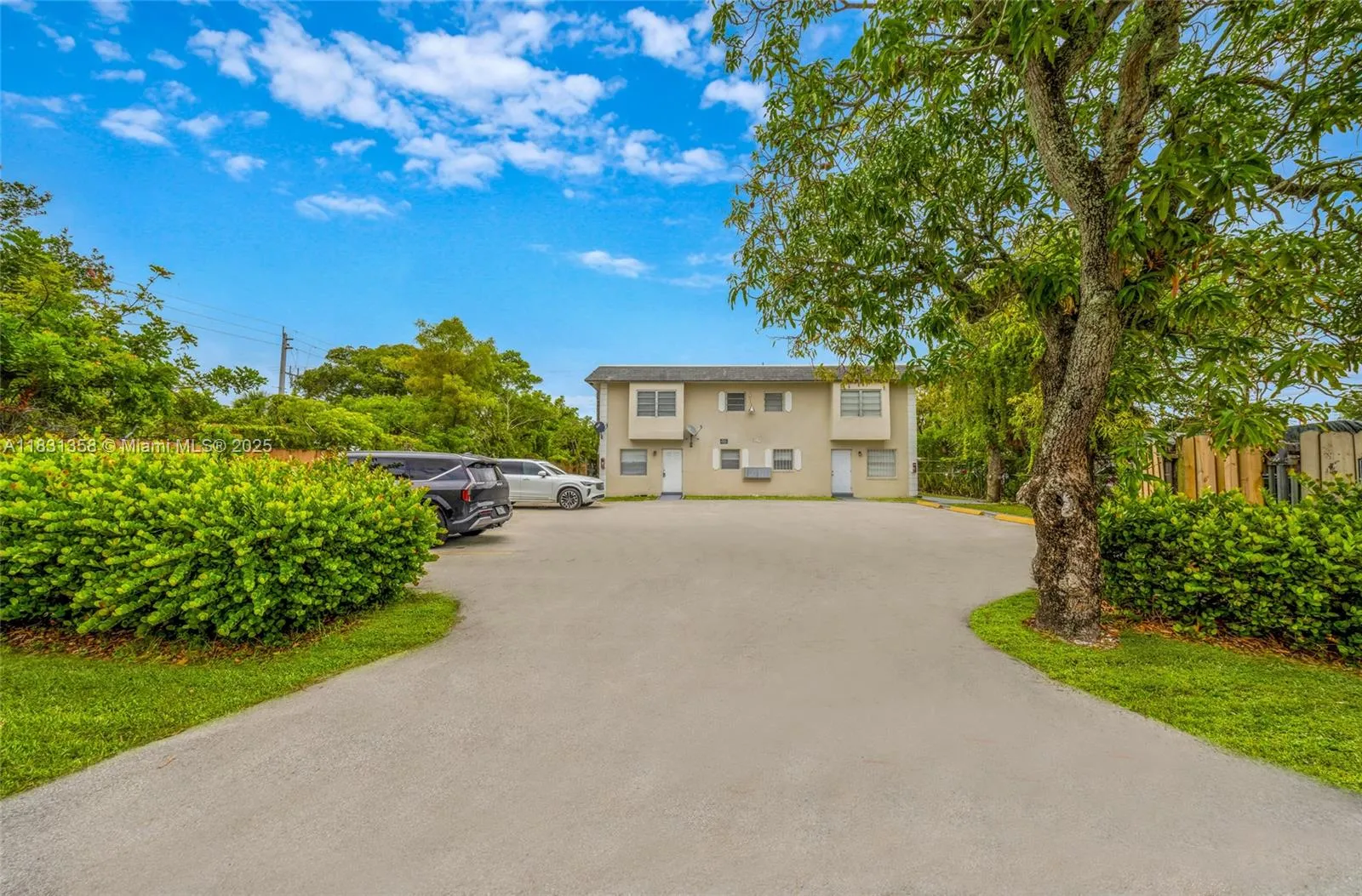 842 Nw 1st Ave, Fort Lauderdale, Florida 33311, Fort Lauderdale, Florida 33311, ,Residential Income,For Sale,842 Nw 1st Ave, Fort Lauderdale, Florida 33311,A11831358