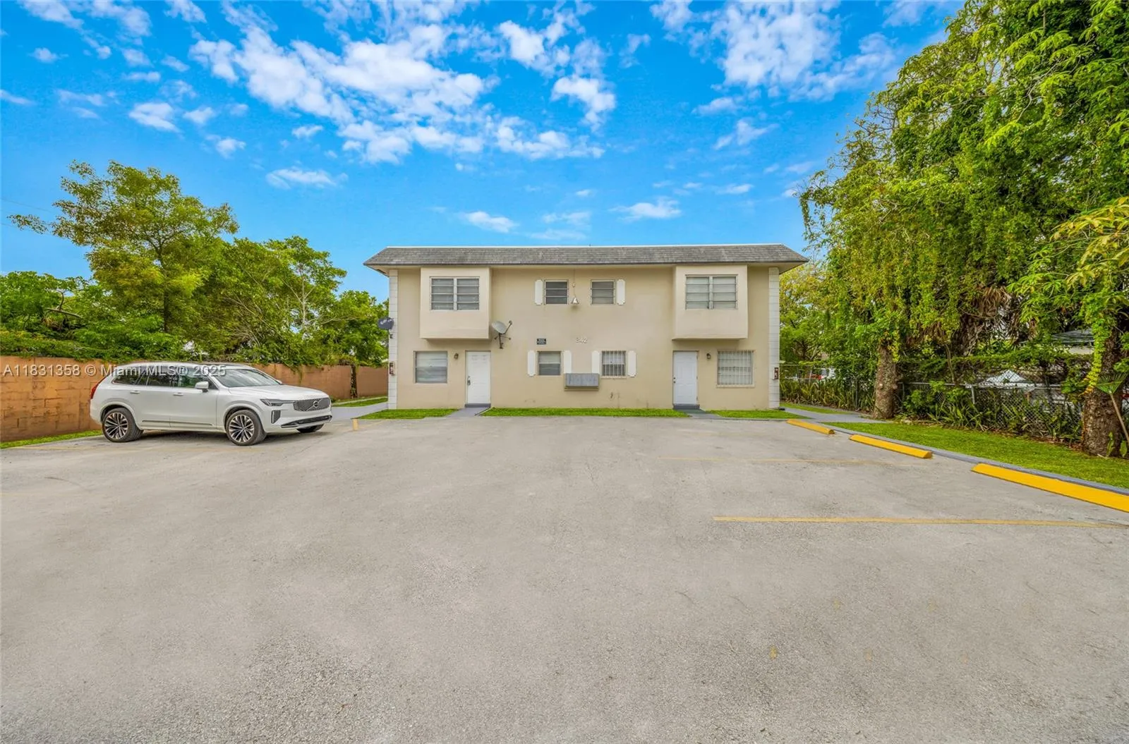 842 Nw 1st Ave, Fort Lauderdale, Florida 33311, Fort Lauderdale, Florida 33311, ,Residential Income,For Sale,842 Nw 1st Ave, Fort Lauderdale, Florida 33311,A11831358