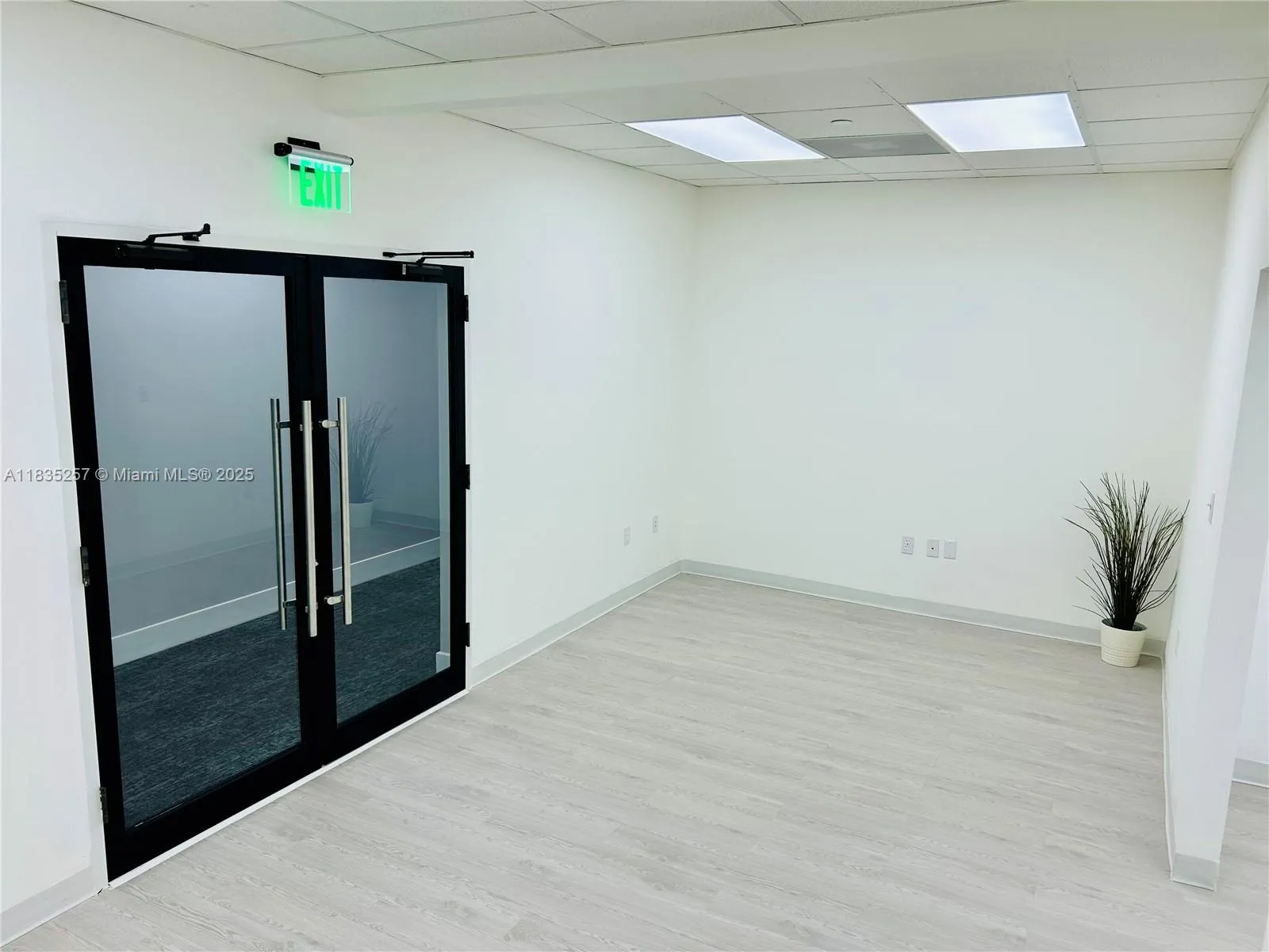 10305 Nw 41st St 107, Doral, Florida 33178, Doral, Florida 33178, ,Commercial Lease,For Rent,10305 Nw 41st St 107, Doral, Florida 33178,A11835257