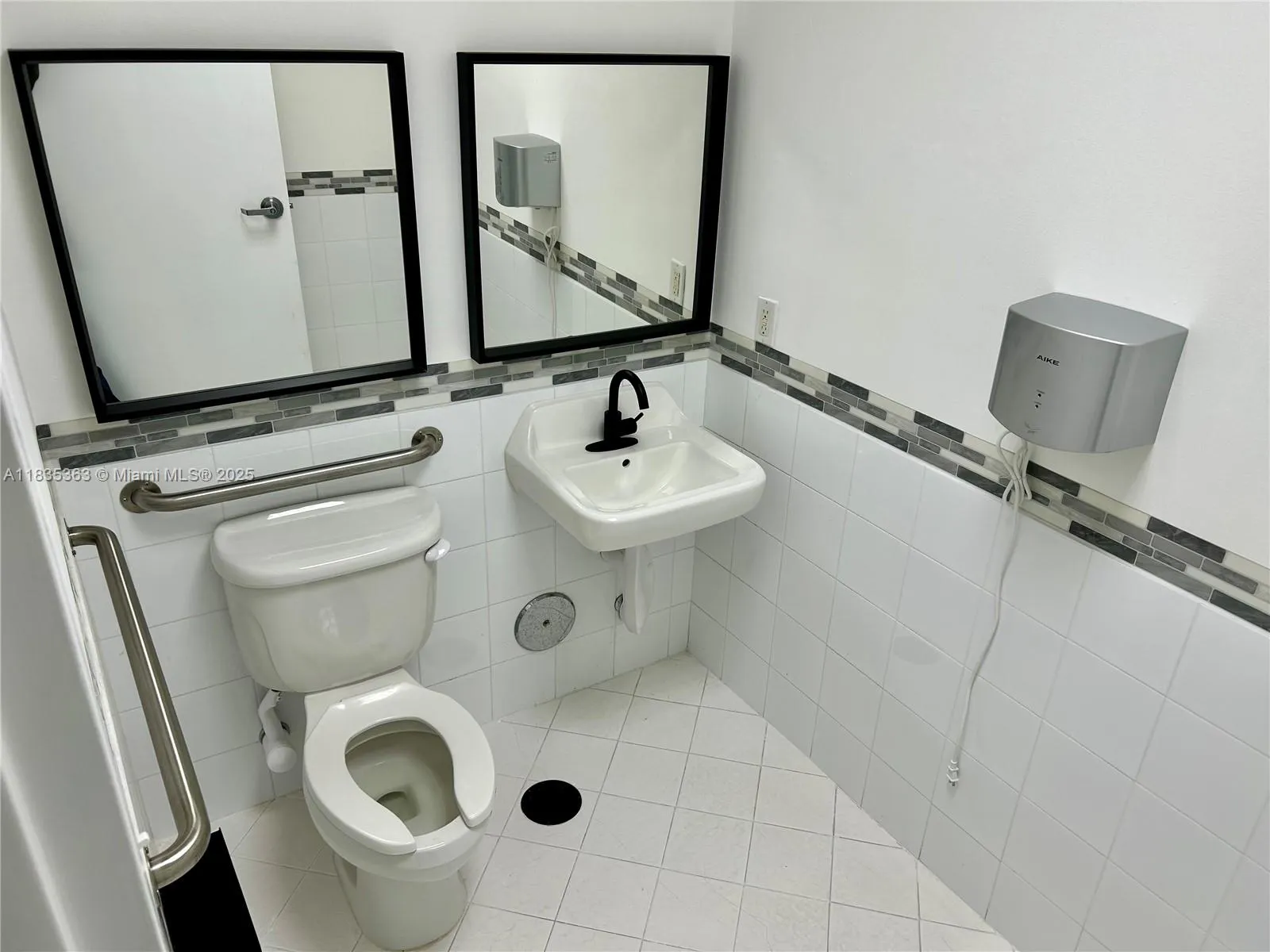 10305 Nw 41st St 221, Doral, Florida 33178, Doral, Florida 33178, ,Commercial Lease,For Rent,10305 Nw 41st St 221, Doral, Florida 33178,A11835363