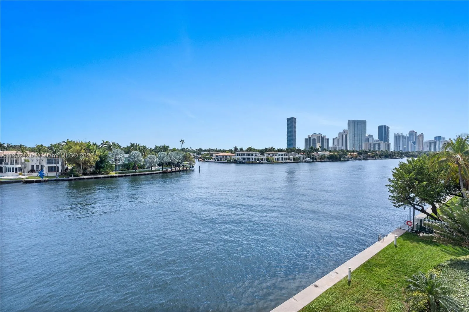 20191 E Country Club Dr 407, Aventura, Florida 331, Aventura, Florida 33180, 2 Bedrooms Bedrooms, ,2 BathroomsBathrooms,Residential,For Sale,20191 E Country Club Dr 407, Aventura, Florida 331,A11832125