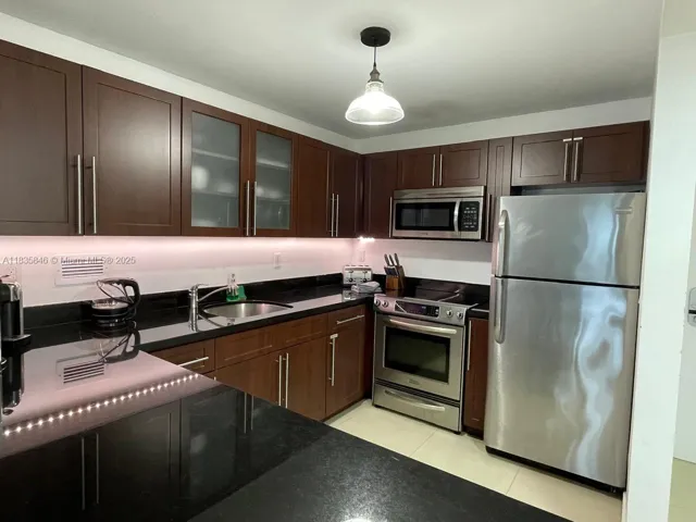 at 2301 Collins Ave, Miami Beach, FL 33139 Unit For Sale 1 Bathroom MLS# A11835846 Price $799,000 760