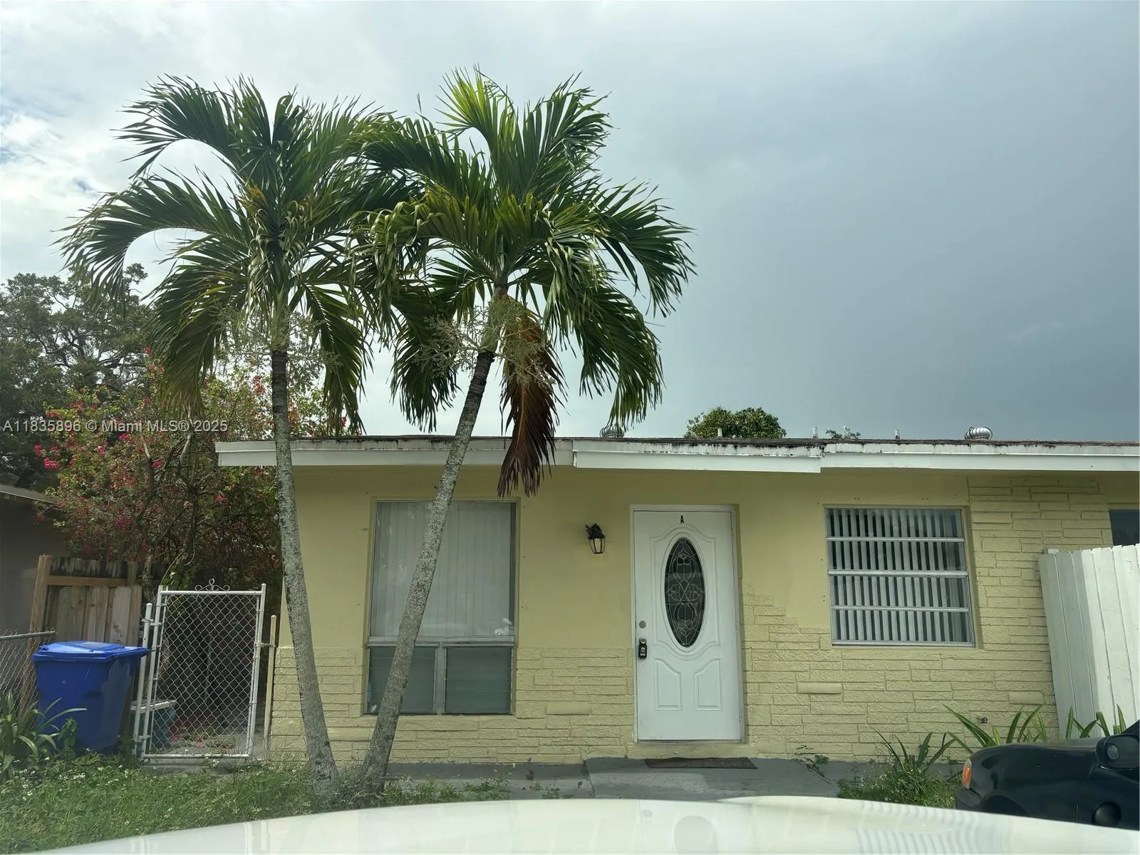4156 Sw 24th St A, Fort Lauderdale, Florida 33317, Fort Lauderdale, Florida 33317, 4 Bedrooms Bedrooms, ,1 BathroomBathrooms,Residential Lease,For Rent,4156 Sw 24th St A, Fort Lauderdale, Florida 33317,A11835896