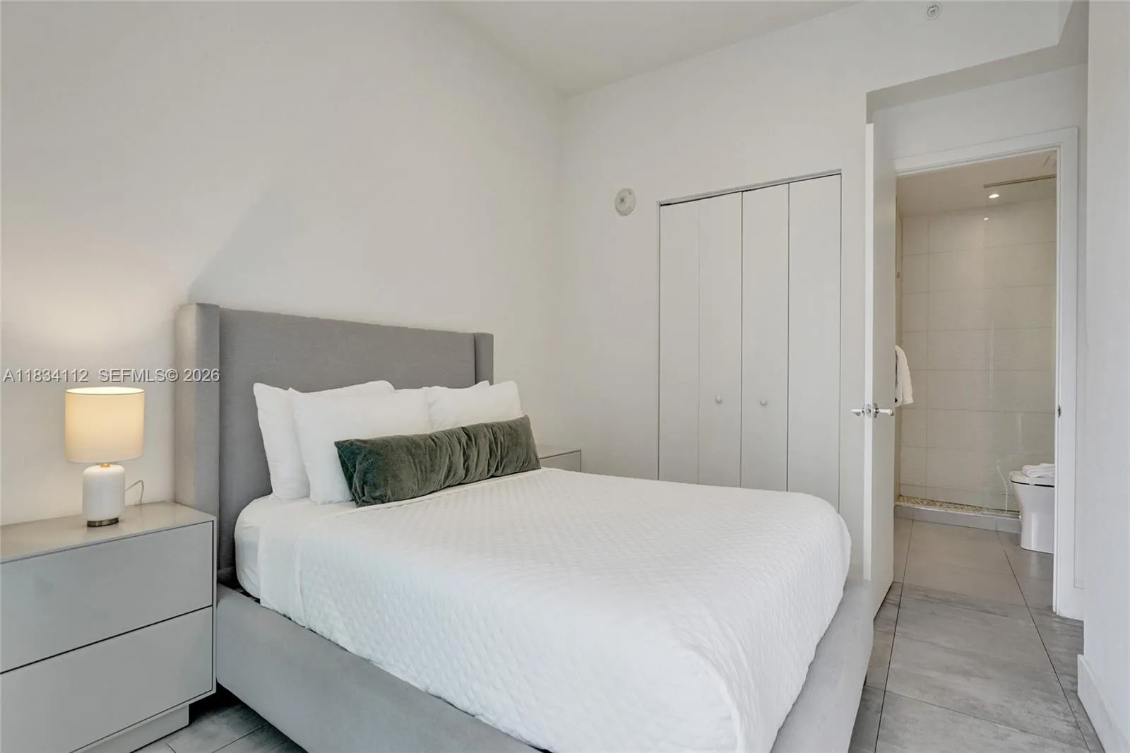 239 Sw 9th St 2203, Miami, Florida 33130, Miami, Florida 33130, 2 Bedrooms Bedrooms, ,2 BathroomsBathrooms,Residential,For Sale,239 Sw 9th St 2203, Miami, Florida 33130,A11834112