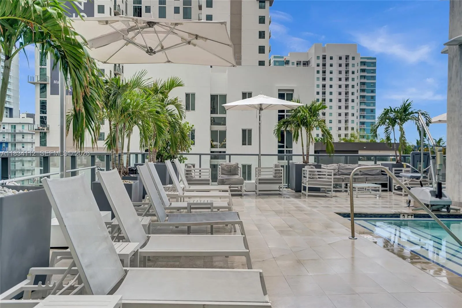 239 Sw 9th St 2203, Miami, Florida 33130, Miami, Florida 33130, 2 Bedrooms Bedrooms, ,2 BathroomsBathrooms,Residential,For Sale,239 Sw 9th St 2203, Miami, Florida 33130,A11834112