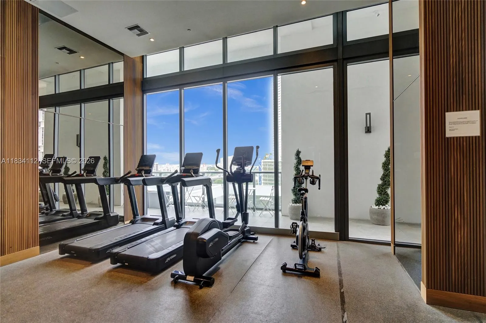 239 Sw 9th St 2203, Miami, Florida 33130, Miami, Florida 33130, 2 Bedrooms Bedrooms, ,2 BathroomsBathrooms,Residential,For Sale,239 Sw 9th St 2203, Miami, Florida 33130,A11834112