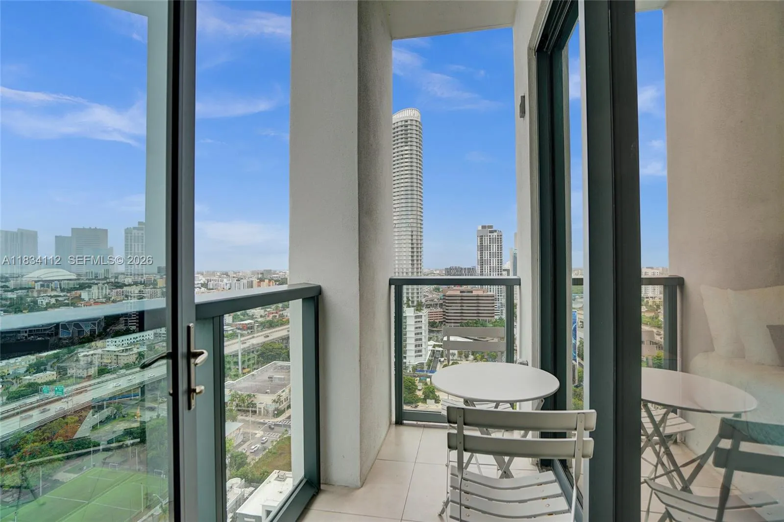 239 Sw 9th St 2203, Miami, Florida 33130, Miami, Florida 33130, 2 Bedrooms Bedrooms, ,2 BathroomsBathrooms,Residential,For Sale,239 Sw 9th St 2203, Miami, Florida 33130,A11834112