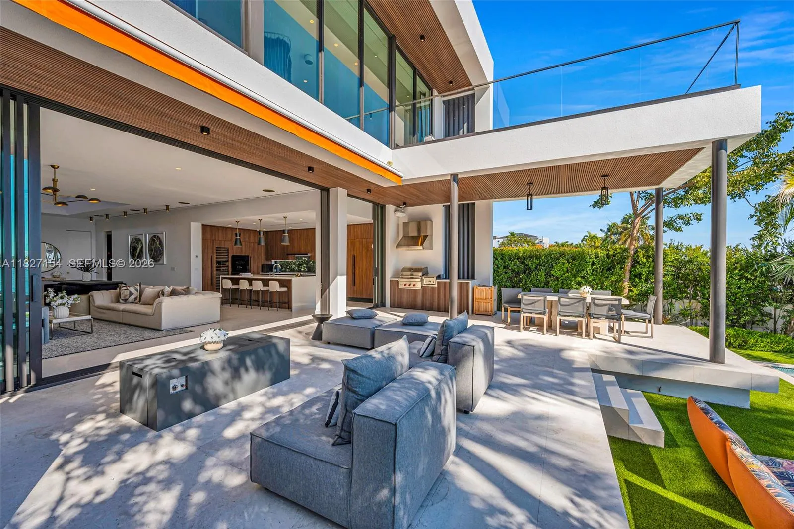 1510 Stillwater Dr, Miami Beach, Florida 33141, Miami Beach, Florida 33141, 4 Bedrooms Bedrooms, ,4 BathroomsBathrooms,Residential,For Sale,1510 Stillwater Dr, Miami Beach, Florida 33141,A11827154