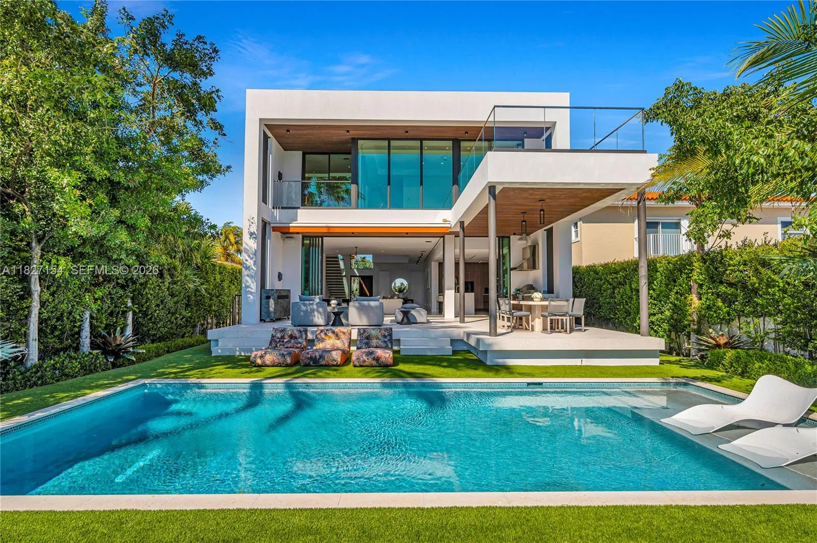 1510 Stillwater Dr, Miami Beach, Florida 33141, Miami Beach, Florida 33141, 4 Bedrooms Bedrooms, ,4 BathroomsBathrooms,Residential,For Sale,1510 Stillwater Dr, Miami Beach, Florida 33141,A11827154