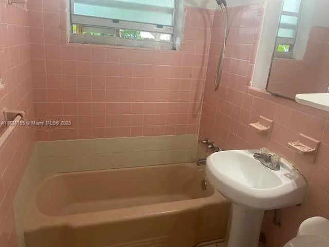 1990 Ne 168 St, North Miami Beach, Florida 33162, North Miami Beach, Florida 33162, ,Residential Income,For Sale,1990 Ne 168 St, North Miami Beach, Florida 33162,A11831755