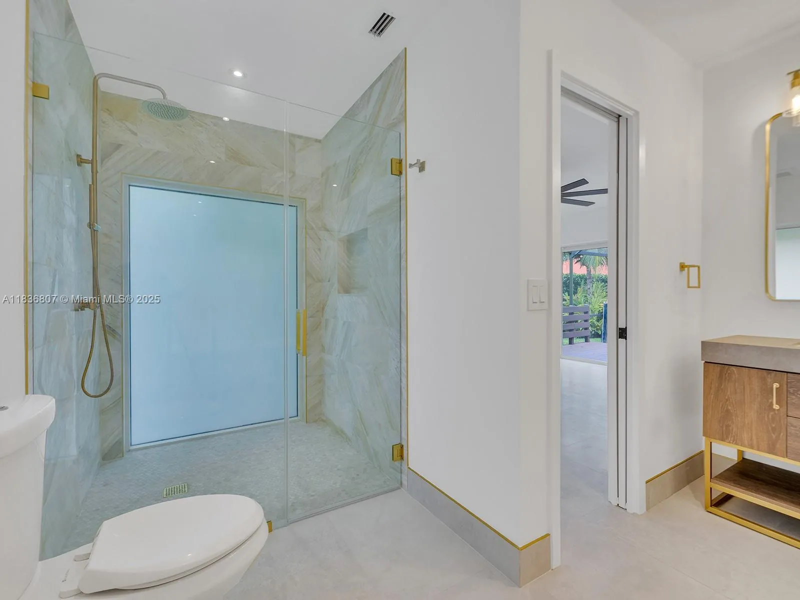 7800 Sw 181st Ter, Palmetto Bay, Florida 33157, Palmetto Bay, Florida 33157, 5 Bedrooms Bedrooms, ,3 BathroomsBathrooms,Residential Lease,For Rent,7800 Sw 181st Ter, Palmetto Bay, Florida 33157,A11836807