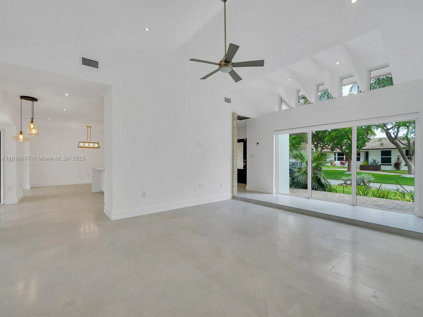 7800 Sw 181st Ter, Palmetto Bay, Florida 33157, Palmetto Bay, Florida 33157, 5 Bedrooms Bedrooms, ,3 BathroomsBathrooms,Residential Lease,For Rent,7800 Sw 181st Ter, Palmetto Bay, Florida 33157,A11836807