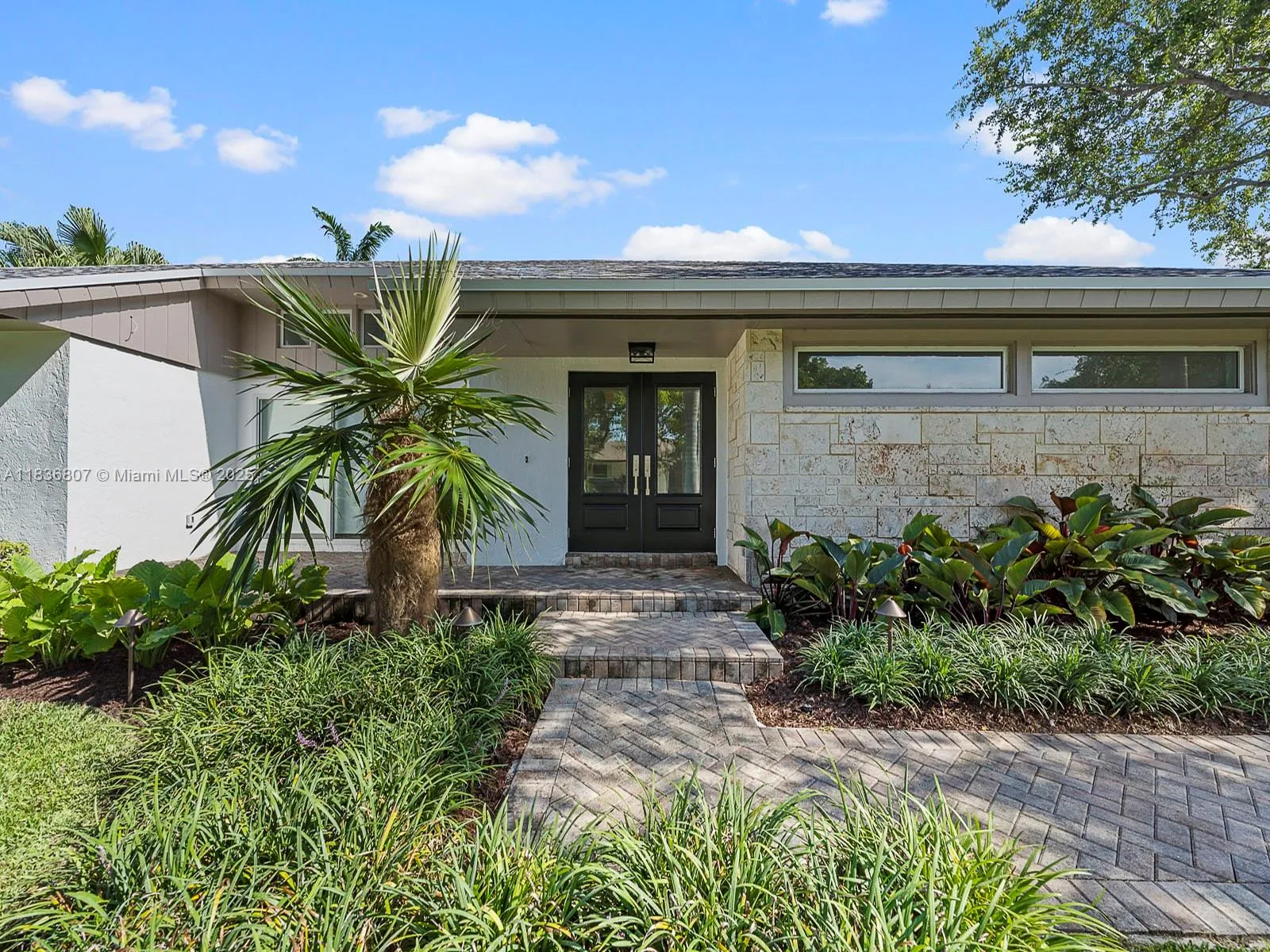 7800 Sw 181st Ter, Palmetto Bay, Florida 33157, Palmetto Bay, Florida 33157, 5 Bedrooms Bedrooms, ,3 BathroomsBathrooms,Residential Lease,For Rent,7800 Sw 181st Ter, Palmetto Bay, Florida 33157,A11836807