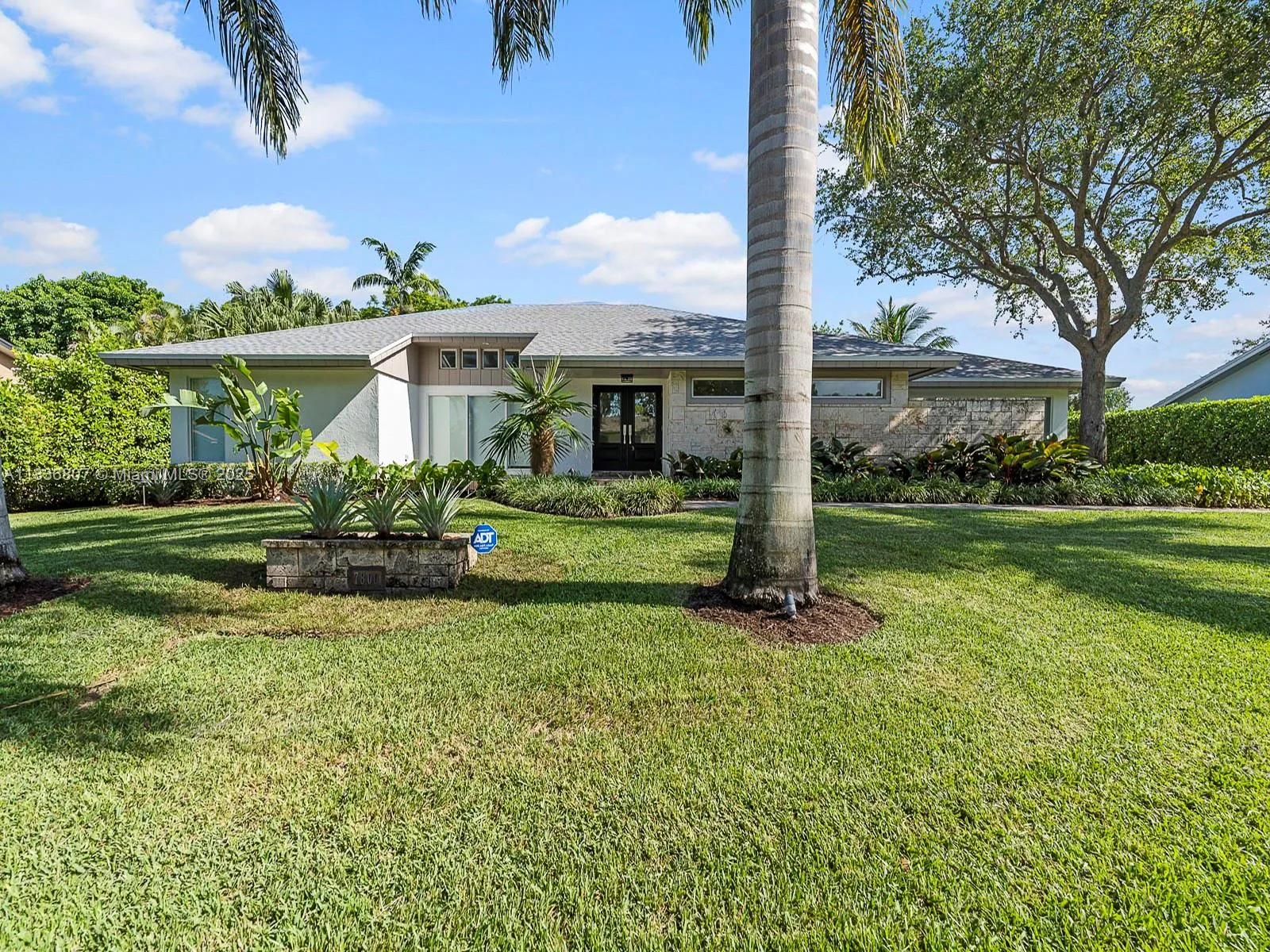 7800 Sw 181st Ter, Palmetto Bay, Florida 33157, Palmetto Bay, Florida 33157, 5 Bedrooms Bedrooms, ,3 BathroomsBathrooms,Residential Lease,For Rent,7800 Sw 181st Ter, Palmetto Bay, Florida 33157,A11836807