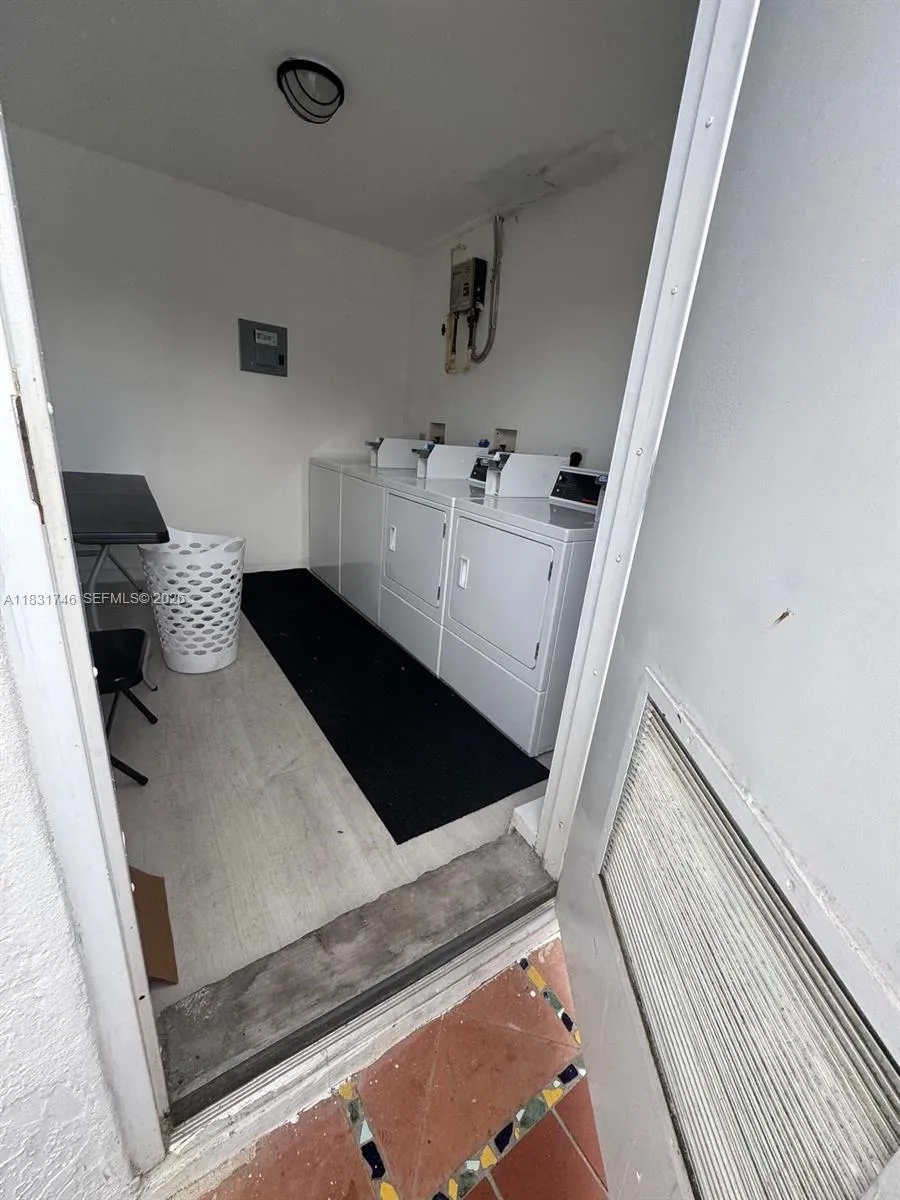 1236 Sw 4th St, Miami, Florida 33135, Miami, Florida 33135, ,Commercial Sale,For Sale,1236 Sw 4th St, Miami, Florida 33135,A11831746