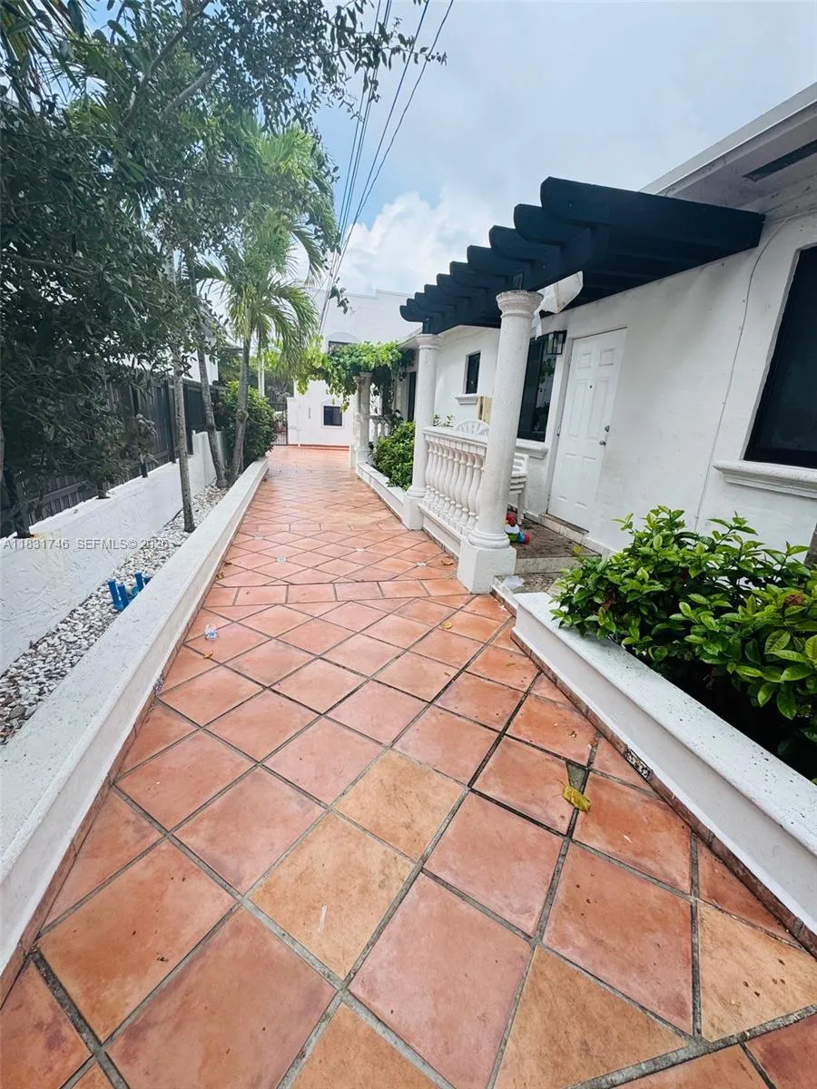 1236 Sw 4th St, Miami, Florida 33135, Miami, Florida 33135, ,Commercial Sale,For Sale,1236 Sw 4th St, Miami, Florida 33135,A11831746