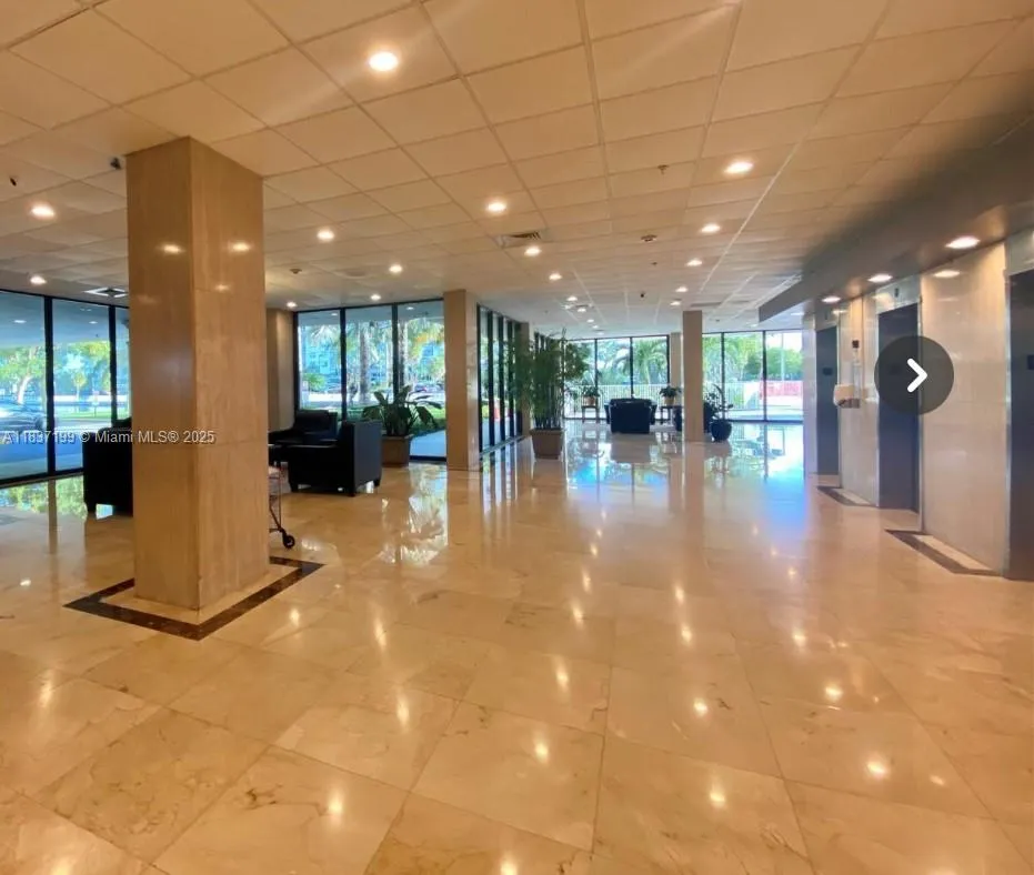 400 Kings Point Dr 309, Sunny Isles Beach, Florida, Sunny Isles Beach, Florida 33160, 1 Bedroom Bedrooms, ,1 BathroomBathrooms,Residential Lease,For Rent,400 Kings Point Dr 309, Sunny Isles Beach, Florida,A11837199