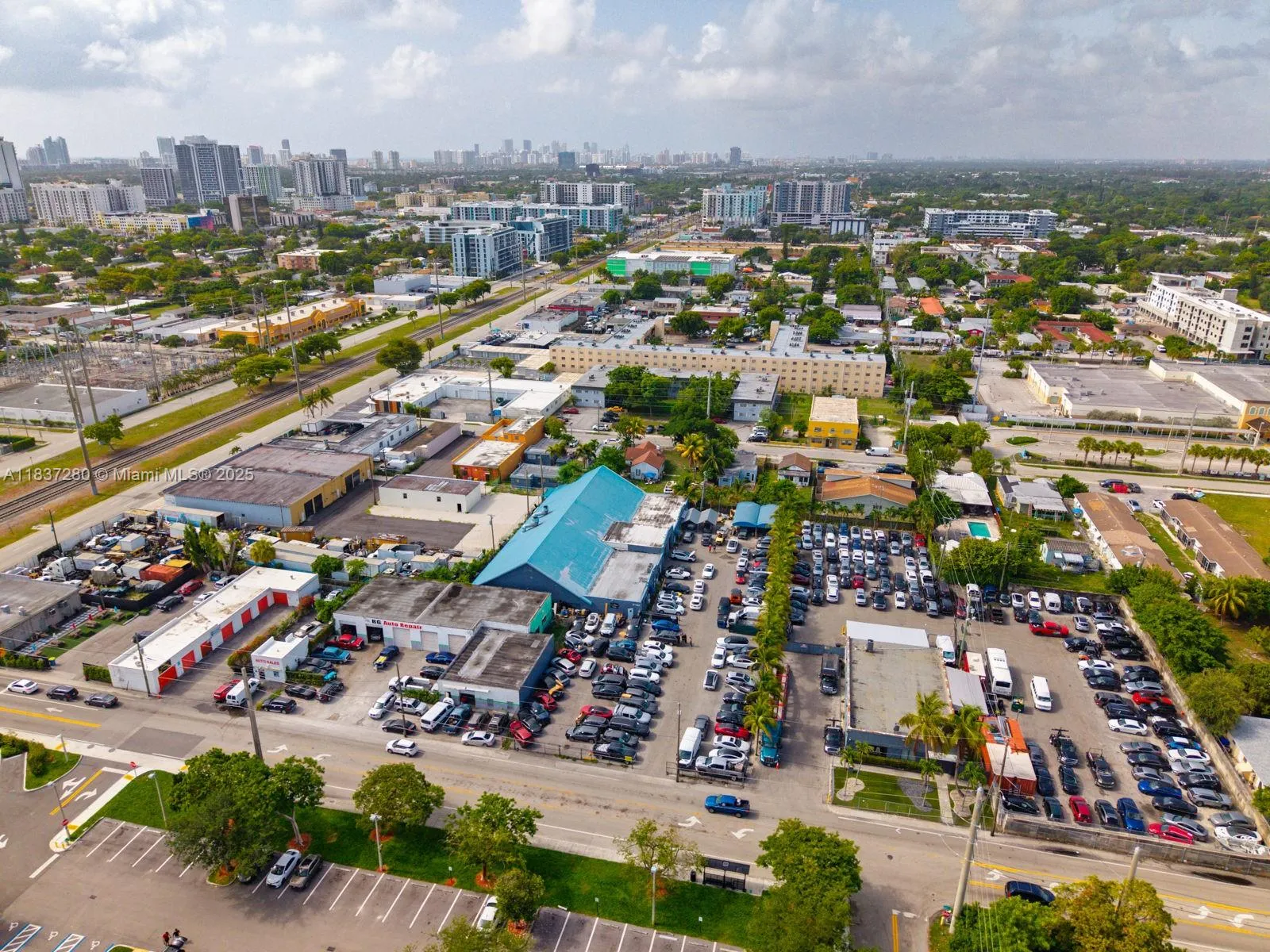 Premier Turnkey Bodyshop For Sale In Hollywood, Ho, Hollywood, Florida 33020, ,Business Opportunity,For Sale,Premier Turnkey Bodyshop For Sale In Hollywood, Ho,A11837280