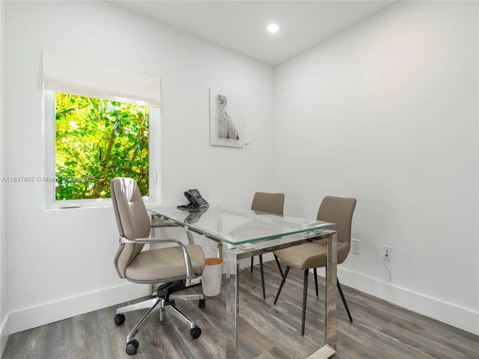 1355 Alton Road, Miami Beach, Florida 33139, Miami Beach, Florida 33139, ,Commercial Lease,For Rent,1355 Alton Road, Miami Beach, Florida 33139,A11837602