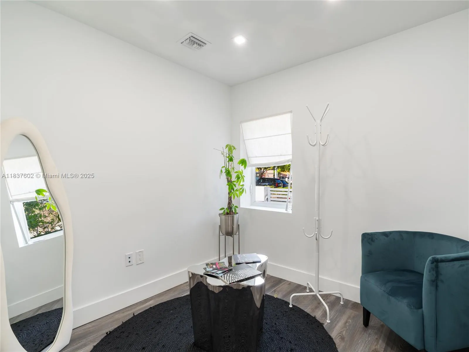 1355 Alton Road, Miami Beach, Florida 33139, Miami Beach, Florida 33139, ,Commercial Lease,For Rent,1355 Alton Road, Miami Beach, Florida 33139,A11837602