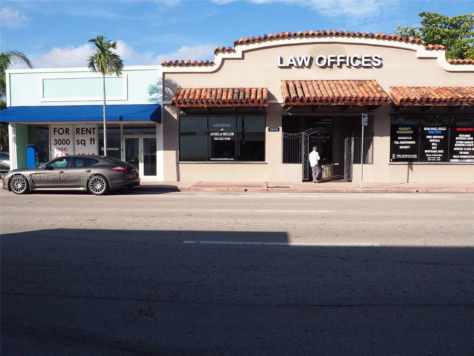 1943 Tyler St, Hollywood, Florida 33020, Hollywood, Florida 33020, ,Commercial Sale,For Sale,1943 Tyler St, Hollywood, Florida 33020,A11836136