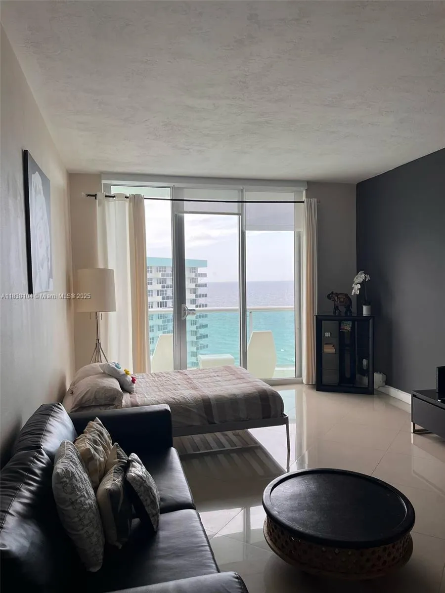 3801 S Ocean Dr Ph16y, Hollywood, Florida 33019, Hollywood, Florida 33019, 1 Bedroom Bedrooms, ,1 BathroomBathrooms,Residential Lease,For Rent,3801 S Ocean Dr Ph16y, Hollywood, Florida 33019,A11838104