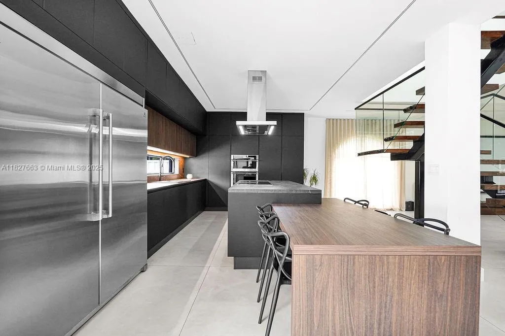 10746 Charleston Pl, Cooper City, Florida 33026, Cooper City, Florida 33026, 4 Bedrooms Bedrooms, ,3 BathroomsBathrooms,Residential,For Sale,10746 Charleston Pl, Cooper City, Florida 33026,A11827663