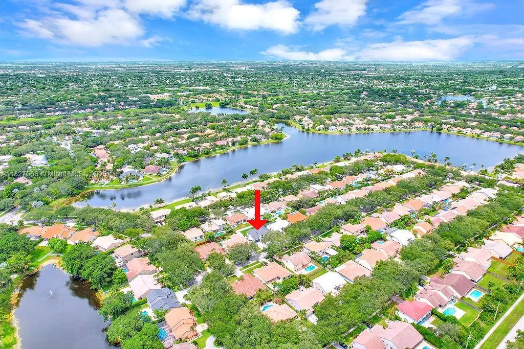 10746 Charleston Pl, Cooper City, Florida 33026, Cooper City, Florida 33026, 4 Bedrooms Bedrooms, ,3 BathroomsBathrooms,Residential,For Sale,10746 Charleston Pl, Cooper City, Florida 33026,A11827663