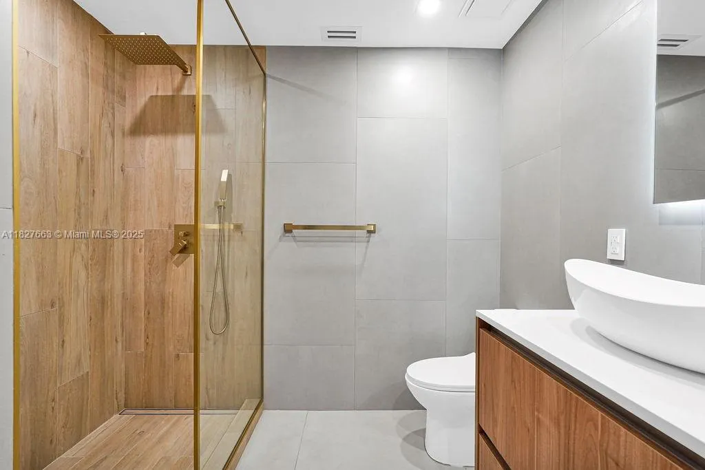 10746 Charleston Pl, Cooper City, Florida 33026, Cooper City, Florida 33026, 4 Bedrooms Bedrooms, ,3 BathroomsBathrooms,Residential,For Sale,10746 Charleston Pl, Cooper City, Florida 33026,A11827663