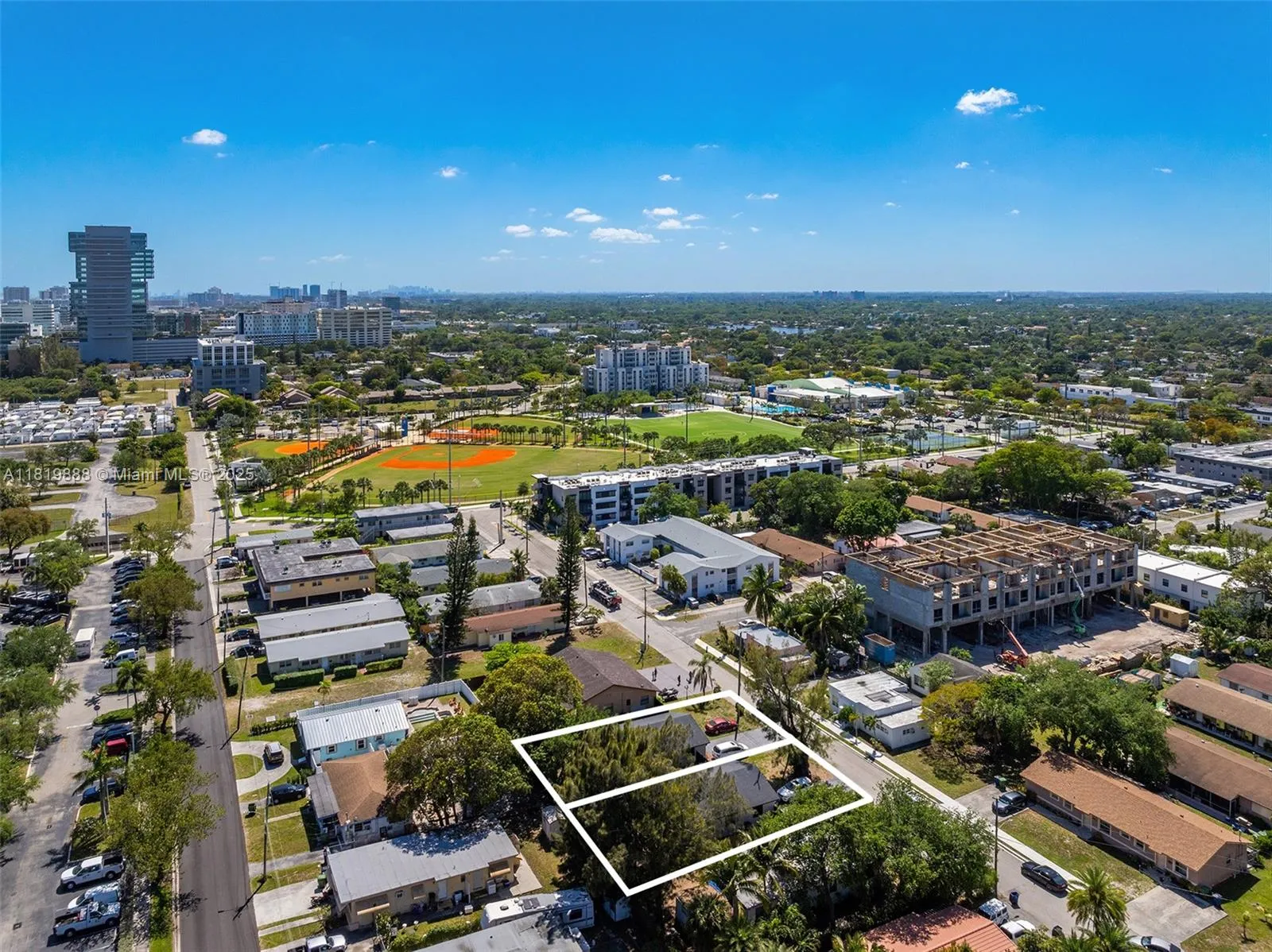 311 Se 3rd Ave, Hallandale Beach, Florida 33009, Hallandale Beach, Florida 33009, ,Land,For Sale,311 Se 3rd Ave, Hallandale Beach, Florida 33009,A11819888