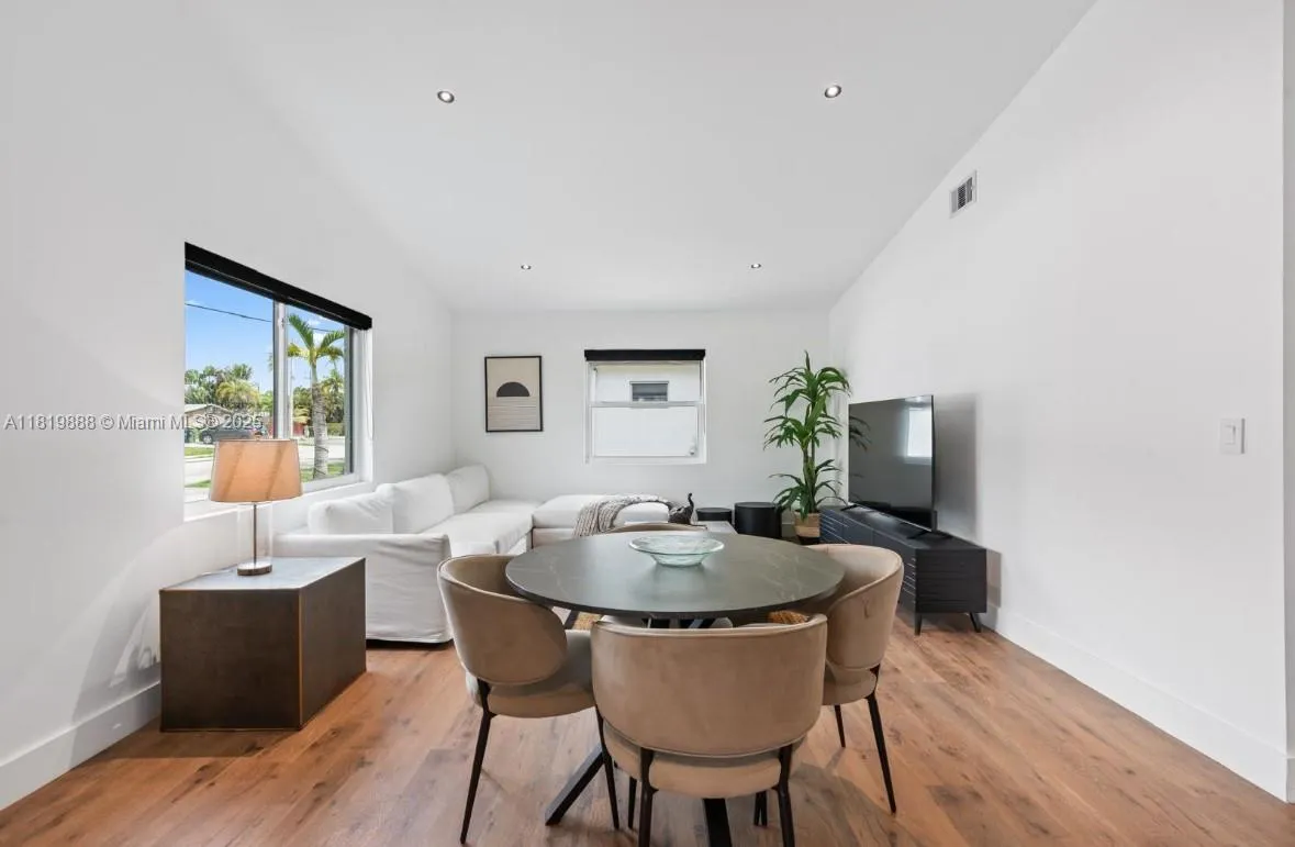 311 Se 3rd Ave, Hallandale Beach, Florida 33009, Hallandale Beach, Florida 33009, ,Land,For Sale,311 Se 3rd Ave, Hallandale Beach, Florida 33009,A11819888