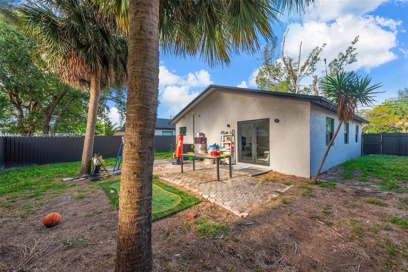 311 Se 3rd Ave, Hallandale Beach, Florida 33009, Hallandale Beach, Florida 33009, ,Land,For Sale,311 Se 3rd Ave, Hallandale Beach, Florida 33009,A11819888