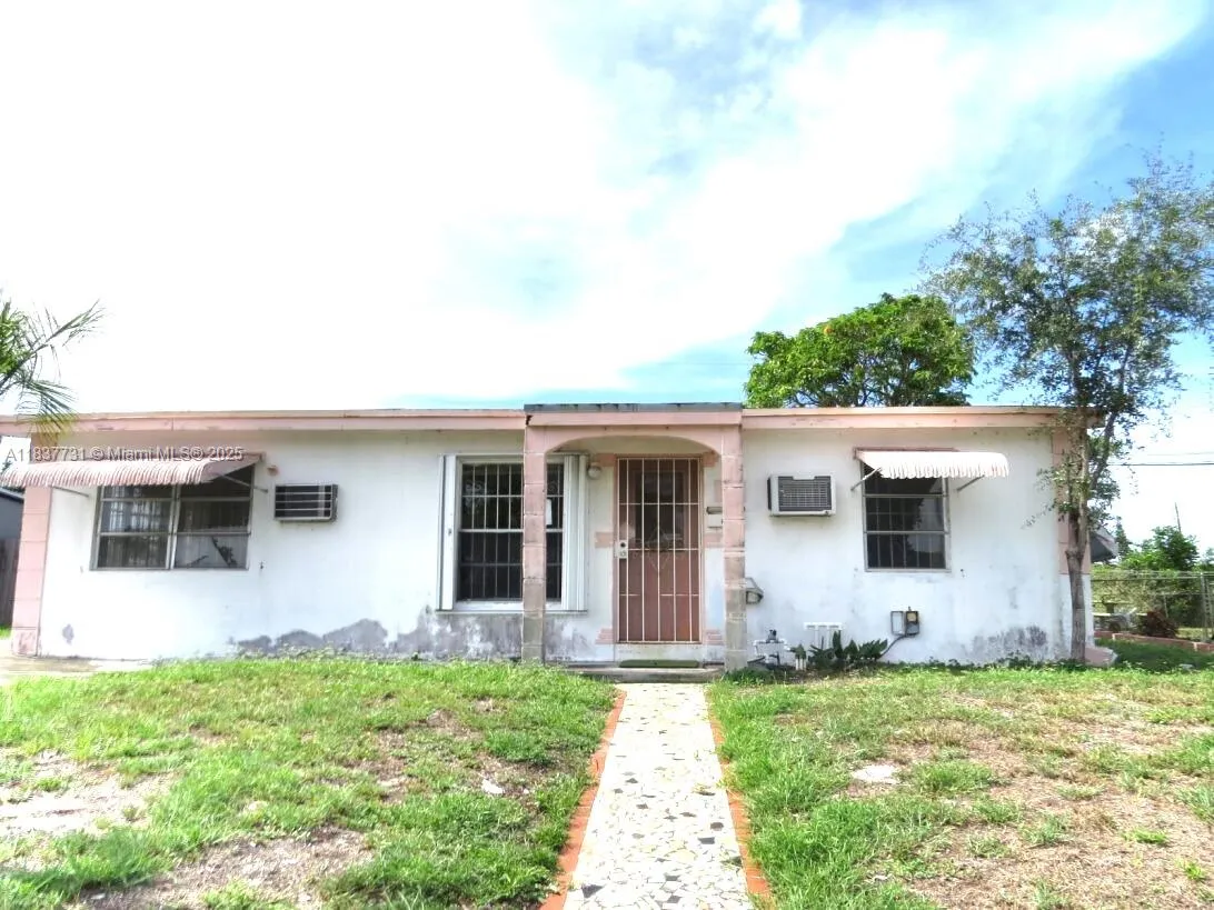 525 Nw 16th St, Pompano Beach, Florida 33060, Pompano Beach, Florida 33060, 2 Bedrooms Bedrooms, ,1 BathroomBathrooms,Residential,For Sale,525 Nw 16th St, Pompano Beach, Florida 33060,A11837731