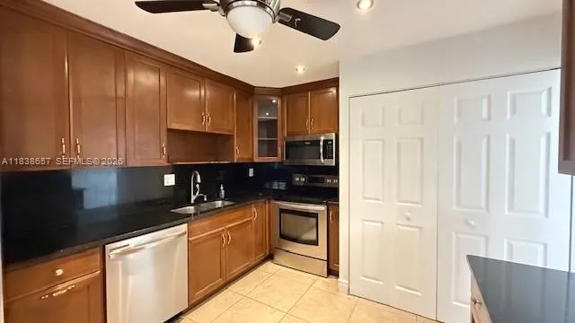 8040 Sw 18th Pl 4-11, Davie, Florida 33324, Davie, Florida 33324, 4 Bedrooms Bedrooms, ,2 BathroomsBathrooms,Residential,For Sale,8040 Sw 18th Pl 4-11, Davie, Florida 33324,A11838657