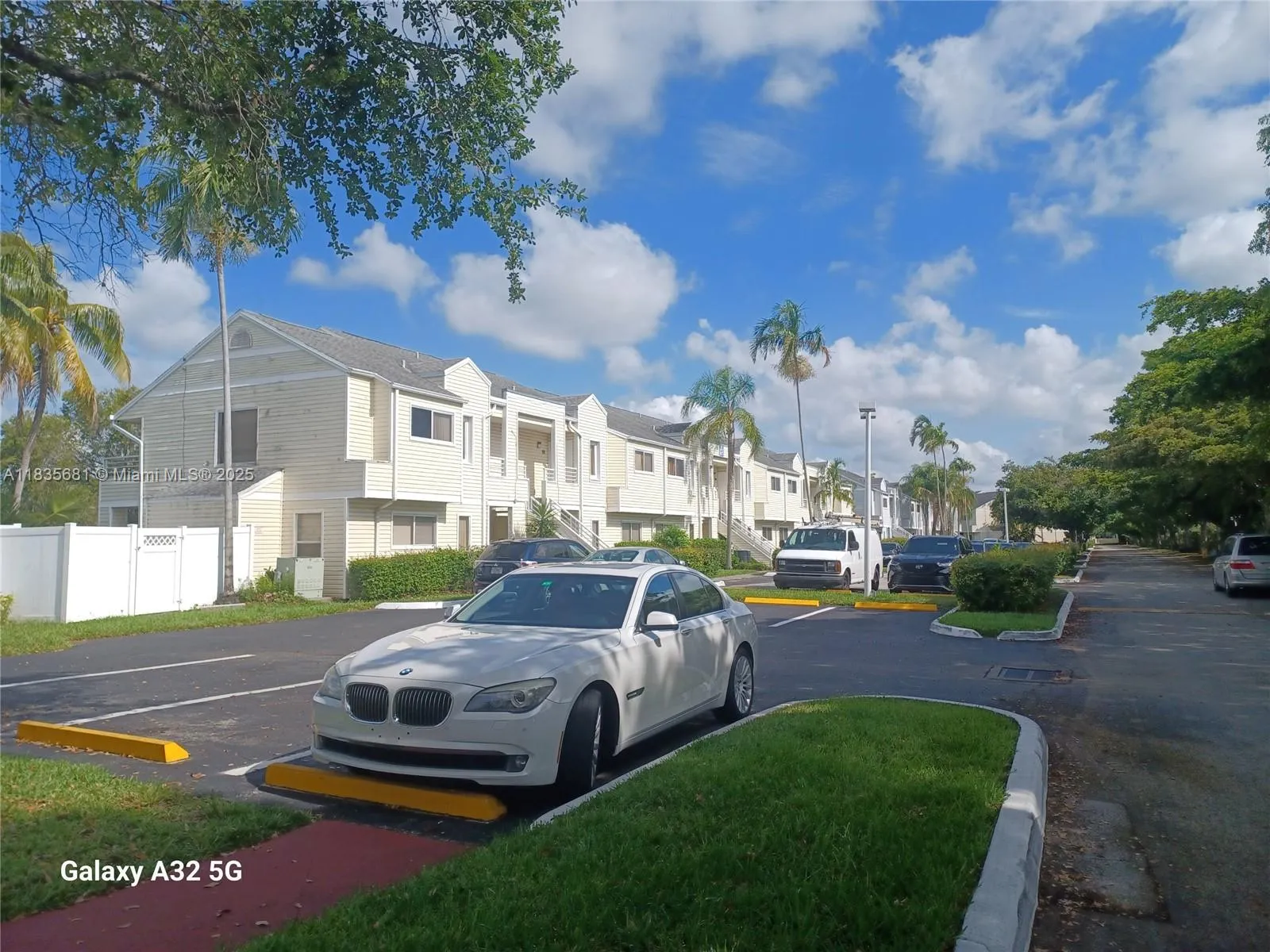 3421 Nw 44th St 103, Oakland Park, Florida 33309, Oakland Park, Florida 33309, 1 Bedroom Bedrooms, ,1 BathroomBathrooms,Residential,For Sale,3421 Nw 44th St 103, Oakland Park, Florida 33309,A11835681