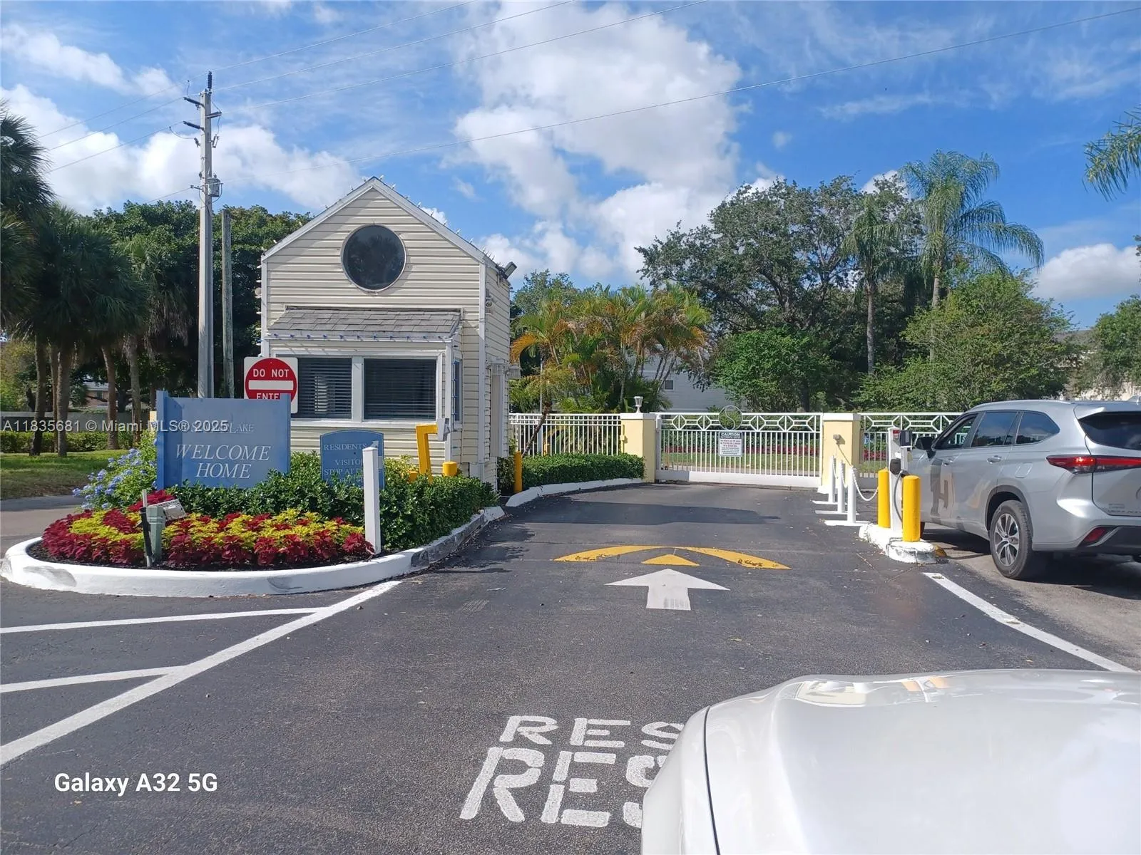 3421 Nw 44th St 103, Oakland Park, Florida 33309, Oakland Park, Florida 33309, 1 Bedroom Bedrooms, ,1 BathroomBathrooms,Residential,For Sale,3421 Nw 44th St 103, Oakland Park, Florida 33309,A11835681