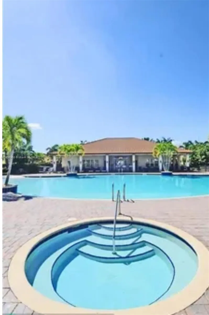 Hialeah, Florida 33018, 4 Bedrooms Bedrooms, ,3 BathroomsBathrooms,Residential,For Sale,A11838988