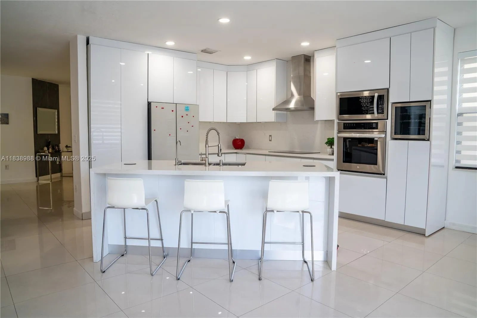 Hialeah, Florida 33018, 4 Bedrooms Bedrooms, ,3 BathroomsBathrooms,Residential,For Sale,A11838988