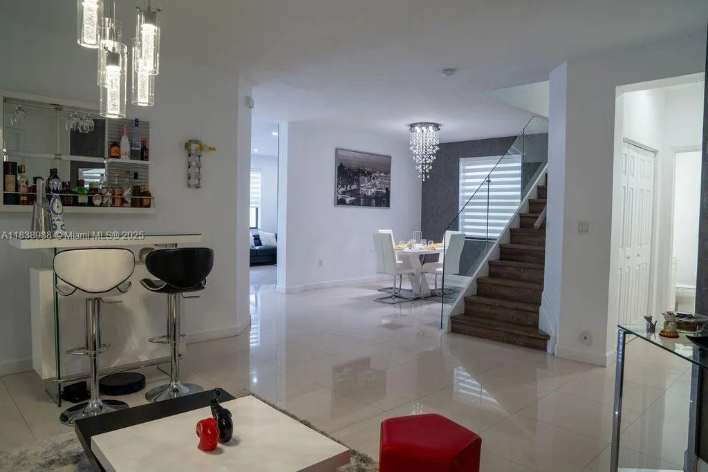 Hialeah, Florida 33018, 4 Bedrooms Bedrooms, ,3 BathroomsBathrooms,Residential,For Sale,A11838988