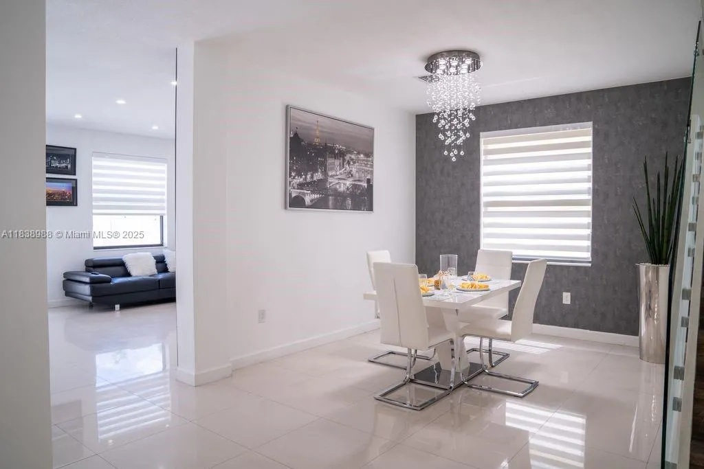 Hialeah, Florida 33018, 4 Bedrooms Bedrooms, ,3 BathroomsBathrooms,Residential,For Sale,A11838988