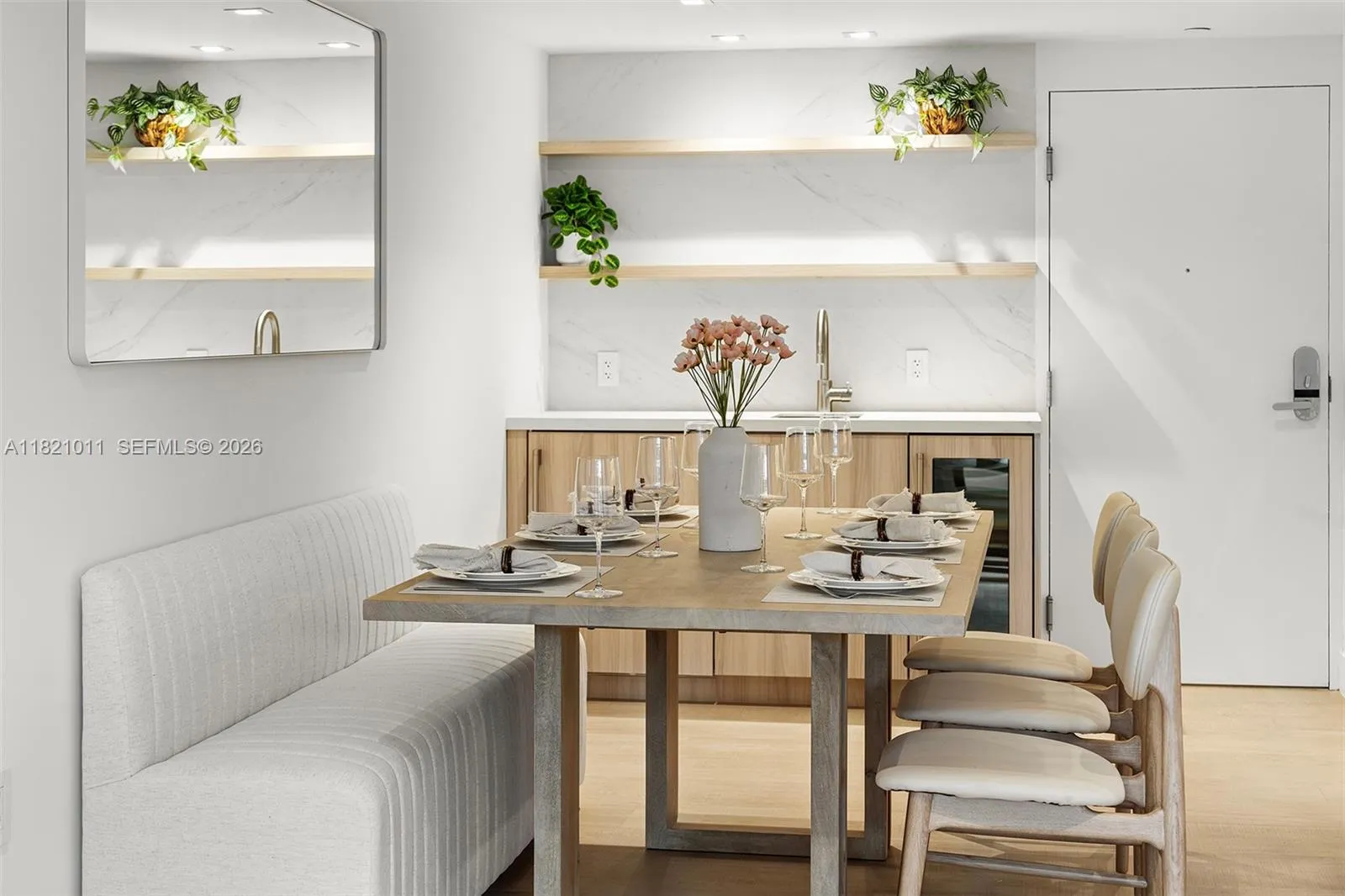 2301 Collins Ave 630, Miami Beach, Florida 33139, Miami Beach, Florida 33139, 2 Bedrooms Bedrooms, ,2 BathroomsBathrooms,Residential Lease,For Rent,2301 Collins Ave 630, Miami Beach, Florida 33139,A11821011