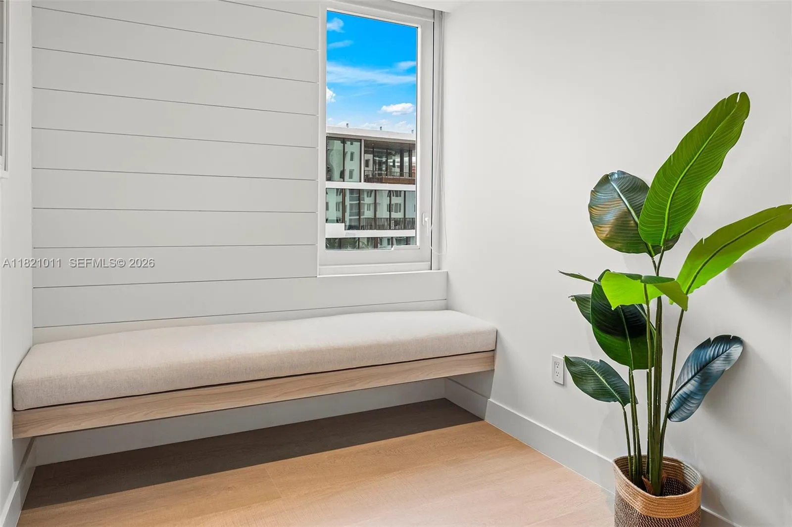 2301 Collins Ave 630, Miami Beach, Florida 33139, Miami Beach, Florida 33139, 2 Bedrooms Bedrooms, ,2 BathroomsBathrooms,Residential Lease,For Rent,2301 Collins Ave 630, Miami Beach, Florida 33139,A11821011