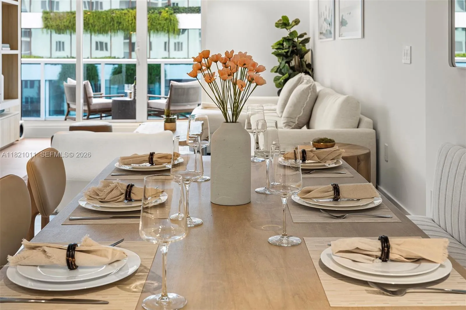 2301 Collins Ave 630, Miami Beach, Florida 33139, Miami Beach, Florida 33139, 2 Bedrooms Bedrooms, ,2 BathroomsBathrooms,Residential Lease,For Rent,2301 Collins Ave 630, Miami Beach, Florida 33139,A11821011