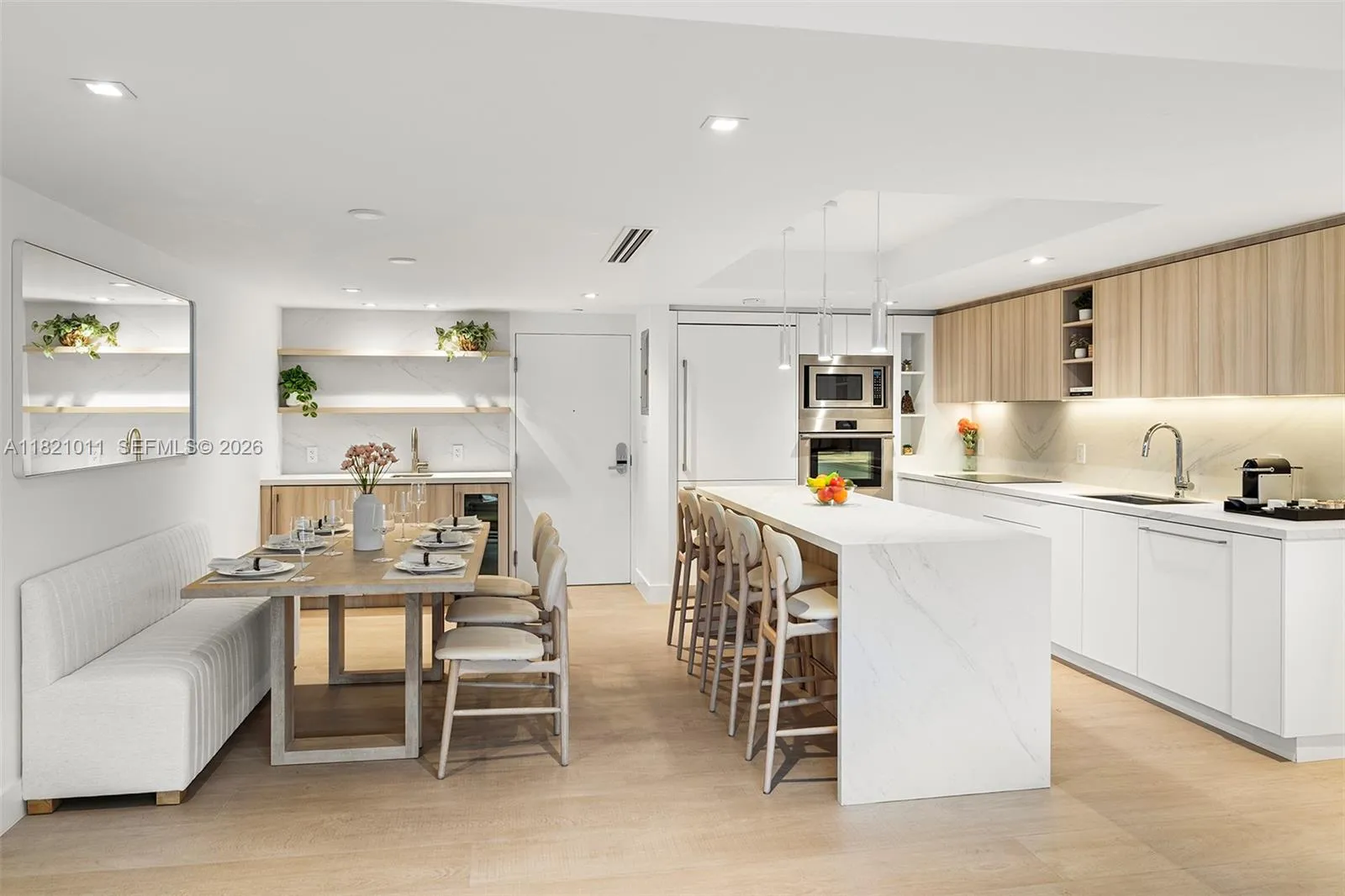 2301 Collins Ave 630, Miami Beach, Florida 33139, Miami Beach, Florida 33139, 2 Bedrooms Bedrooms, ,2 BathroomsBathrooms,Residential Lease,For Rent,2301 Collins Ave 630, Miami Beach, Florida 33139,A11821011